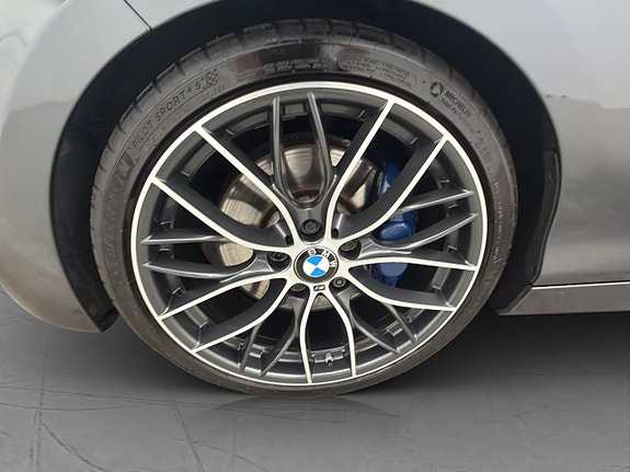 BMW M140i 30 of 30