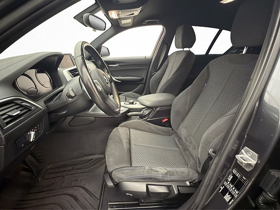 BMW M140i 14 of 30