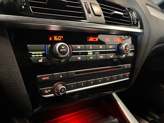 BMW X4 11 of 24