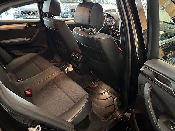 BMW X4 20 of 24