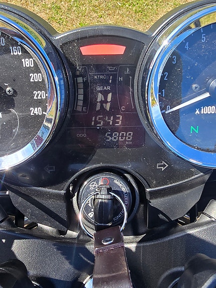 Kawasaki Z900 RS 5 of 5