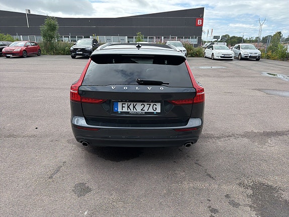 Volvo V60 4 of 6