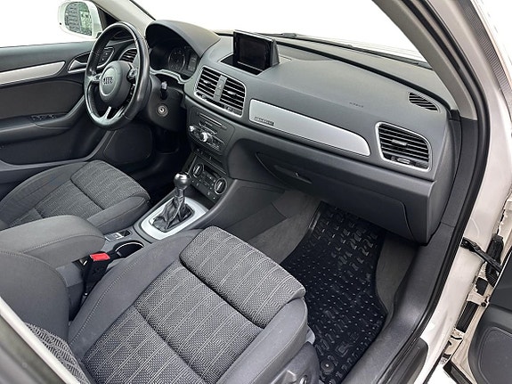 Audi Q3 5 of 5