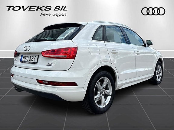 Audi Q3 3 of 13