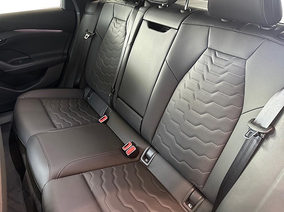 Audi A6 13 of 15