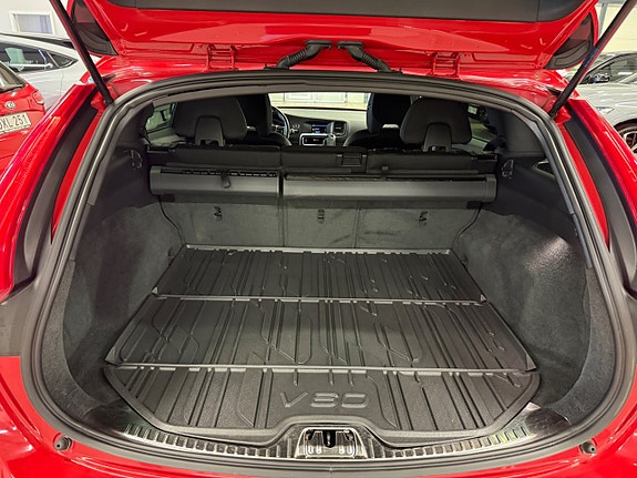 Volvo V60 18 of 20