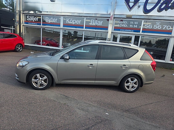 Kia Ceed 3 of 18