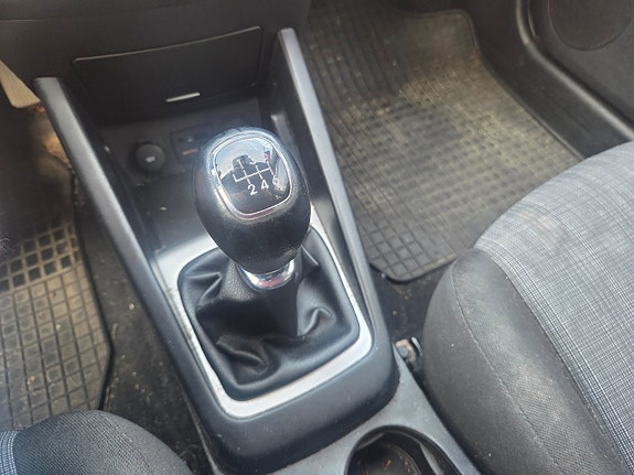 Kia Ceed 18 of 18