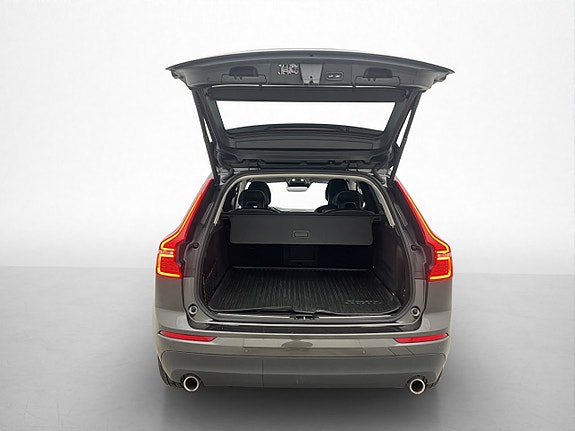 Volvo XC60 30 of 30
