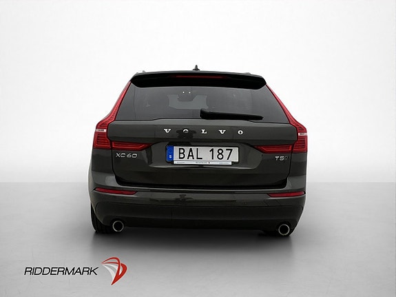 Volvo XC60 6 of 30