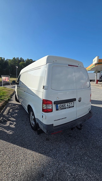Volkswagen Transporter 3 of 6