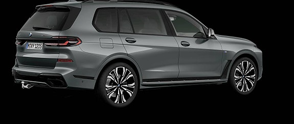 BMW X7 2 of 3