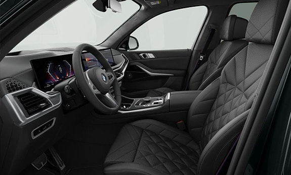 BMW X7 3 of 3