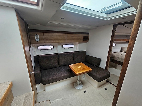 Sealine SC35  2 x VP D4-260 16 of 28