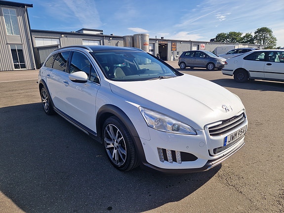 Peugeot 508 RXH 2 of 9