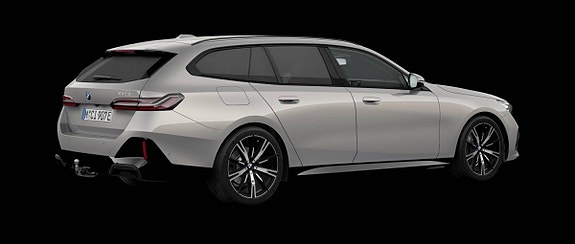 BMW 530e 2 of 3