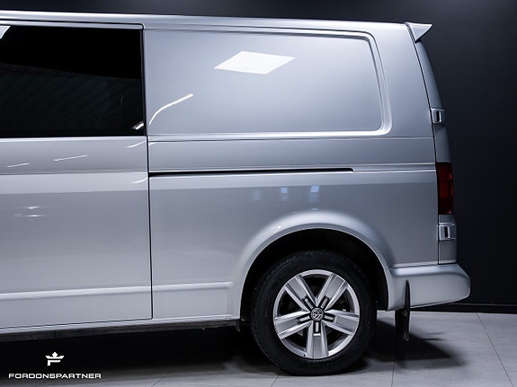 Volkswagen Transporter 7 of 30