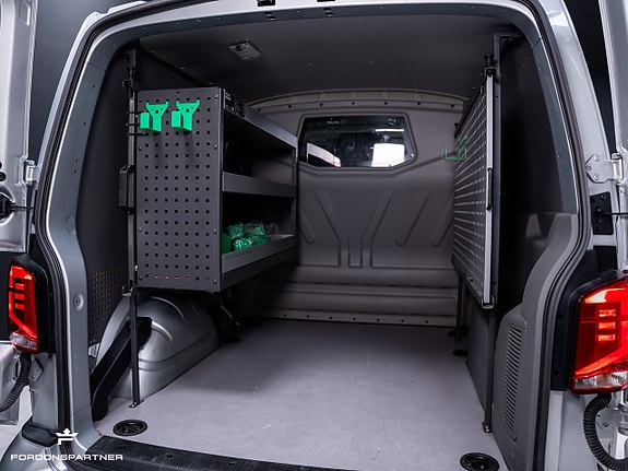Volkswagen Transporter 12 of 30