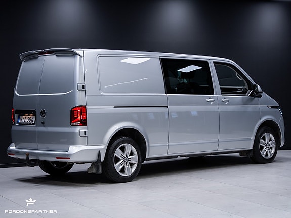 Volkswagen Transporter 9 of 30
