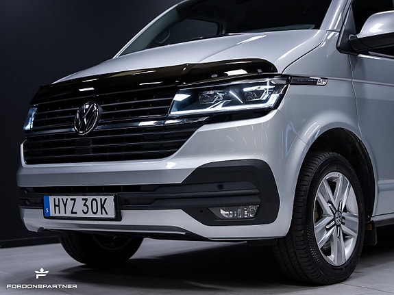 Volkswagen Transporter 2 of 30