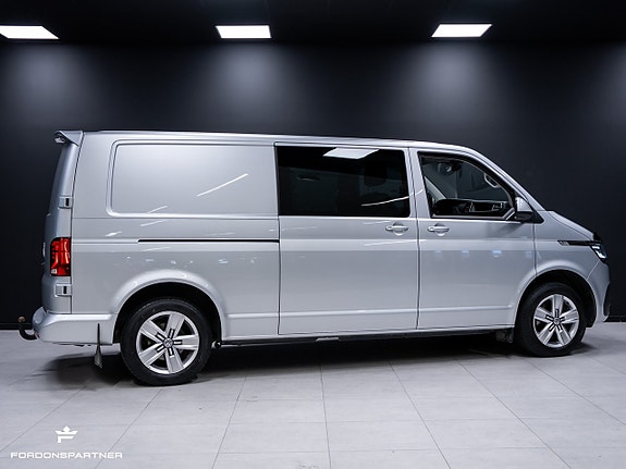Volkswagen Transporter 17 of 30