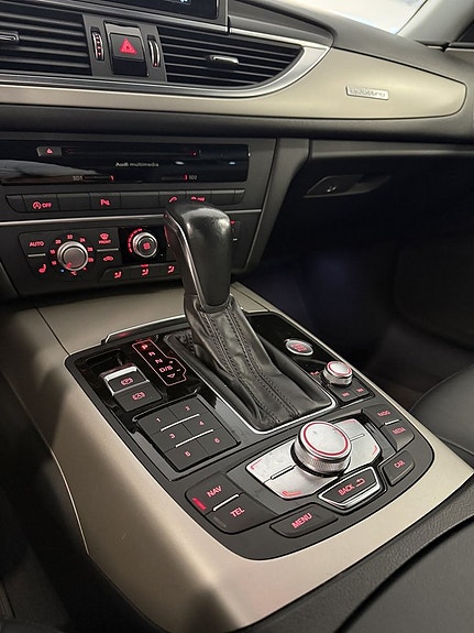 Audi A6 allroad 10 of 16