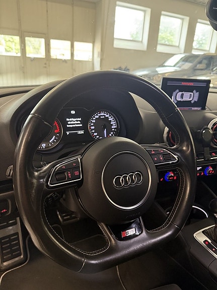 Audi S3 15 of 15