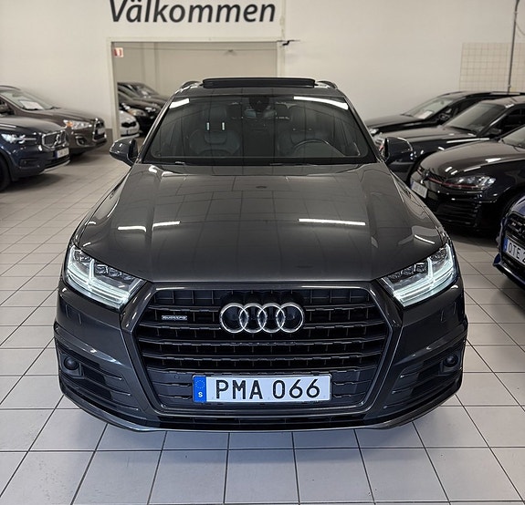 Audi Q7 5 of 25