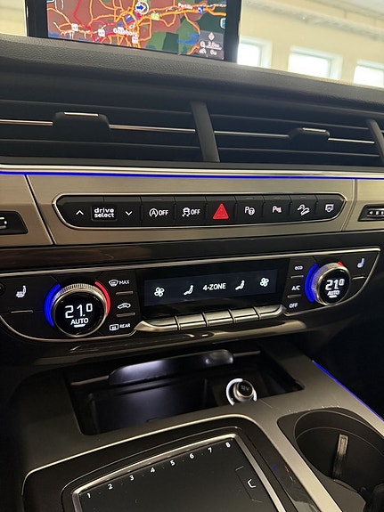 Audi Q7 14 of 25