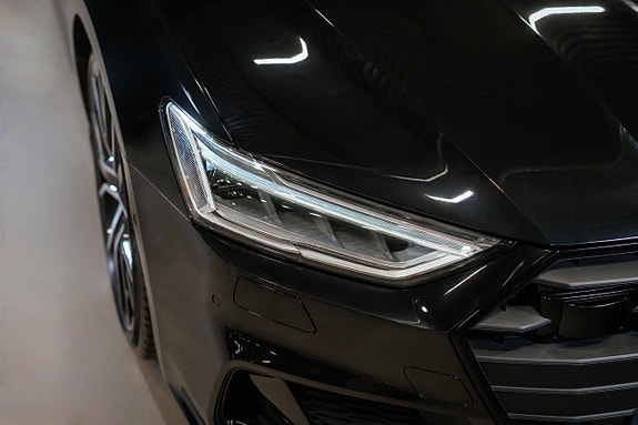 Audi A7 9 of 23