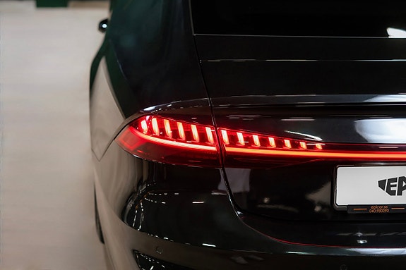 Audi A7 10 of 23