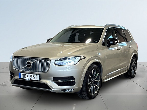 Volvo XC90 23 of 23