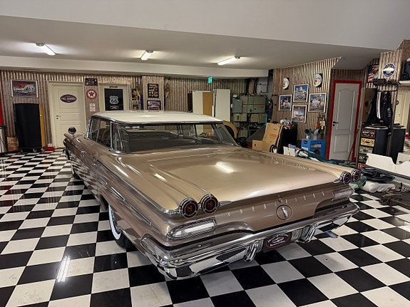 Pontiac Bonneville