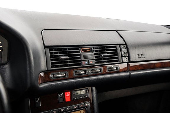Mercedes-Benz S500 11 of 20