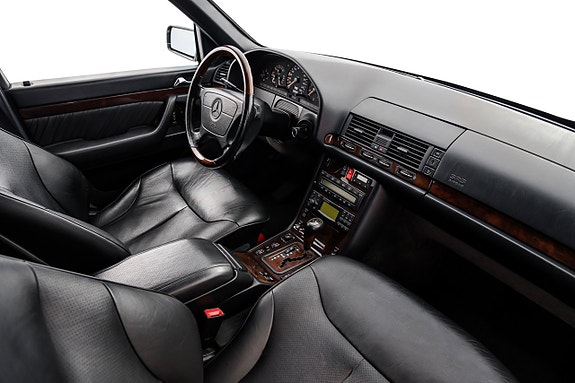 Mercedes-Benz S500 16 of 20