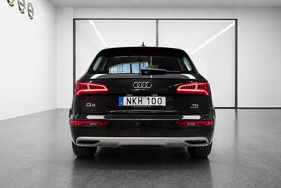 Audi Q5 6 of 23
