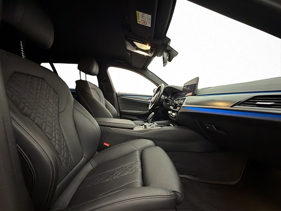 BMW 530e 11 of 30