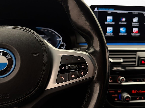 BMW 530e 17 of 30