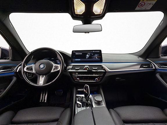 BMW 530e 14 of 30