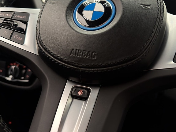 BMW 530e 30 of 30