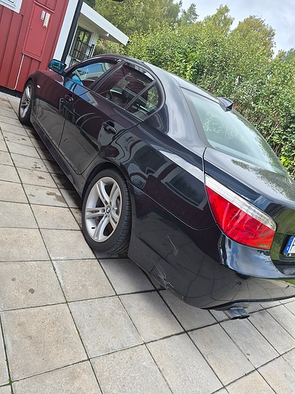 BMW 530i 11 of 11