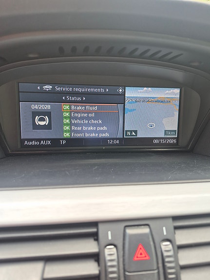 BMW 530i 4 of 11