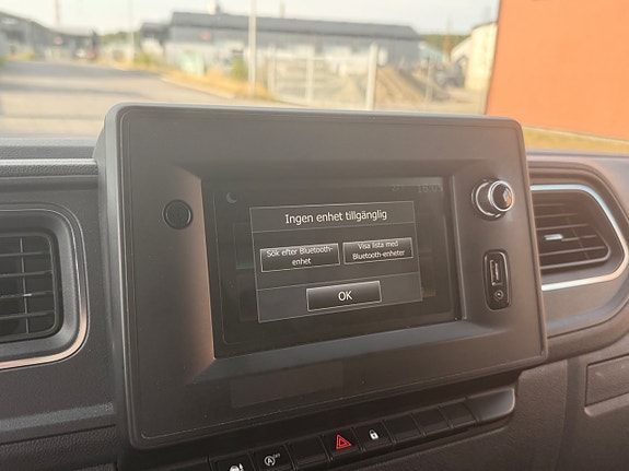 Renault Master 14 of 16