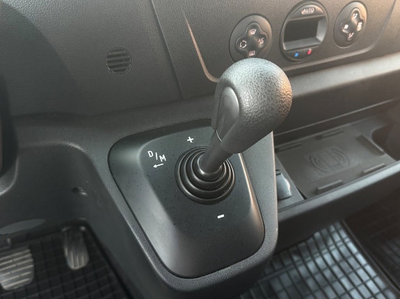 Renault Master 10 of 16