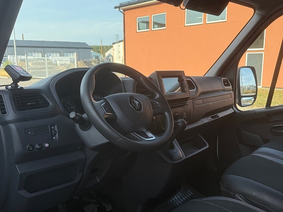 Renault Master 9 of 16