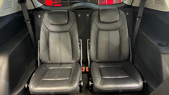Ford S-MAX 14 of 29