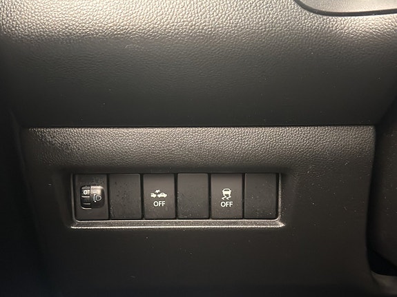 Suzuki Swift 16 of 29