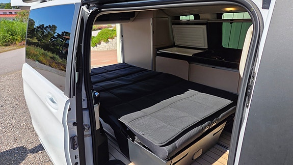Mercedes-Benz Marco Polo 17 of 20