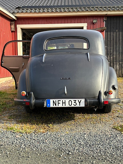 Mercedes-Benz 170 S 4 of 13