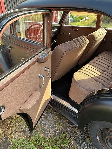 Mercedes-Benz 170 S 5 of 13